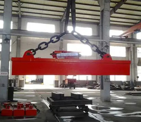 Strapping rebar, steel crane using lifting electromagnet